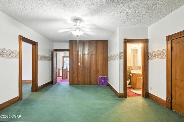 340 W Brook Street, Neosho, MO 64850