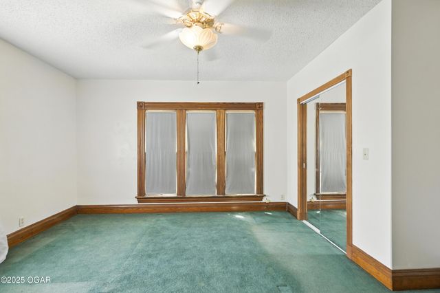 340 W Brook Street, Neosho, MO 64850