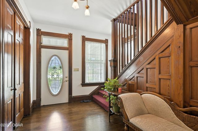 340 W Brook Street, Neosho, MO 64850