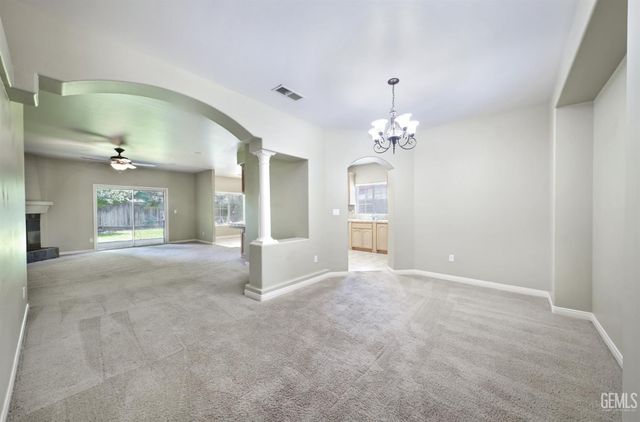 9908 Commodore Drive, Bakersfield, CA 93312