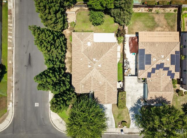9908 Commodore Drive, Bakersfield, CA 93312