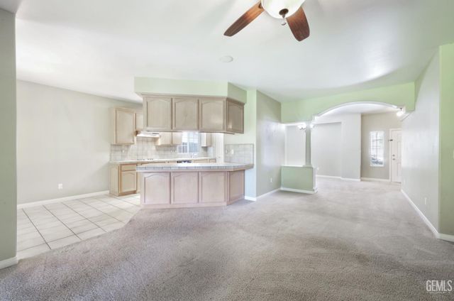 9908 Commodore Drive, Bakersfield, CA 93312