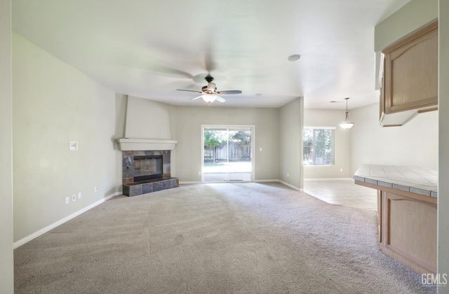 9908 Commodore Drive, Bakersfield, CA 93312