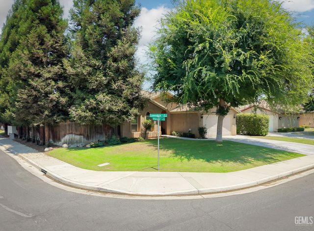 9908 Commodore Drive, Bakersfield, CA 93312