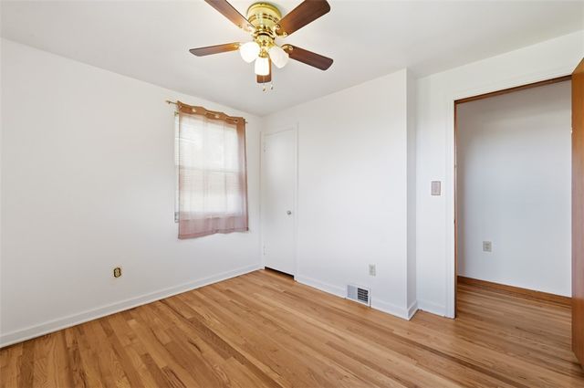 9117 Plateau Dr, Mccandless, PA 15237