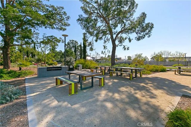 110 Spiral, Irvine, CA 92618