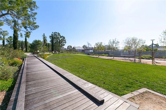 110 Spiral, Irvine, CA 92618