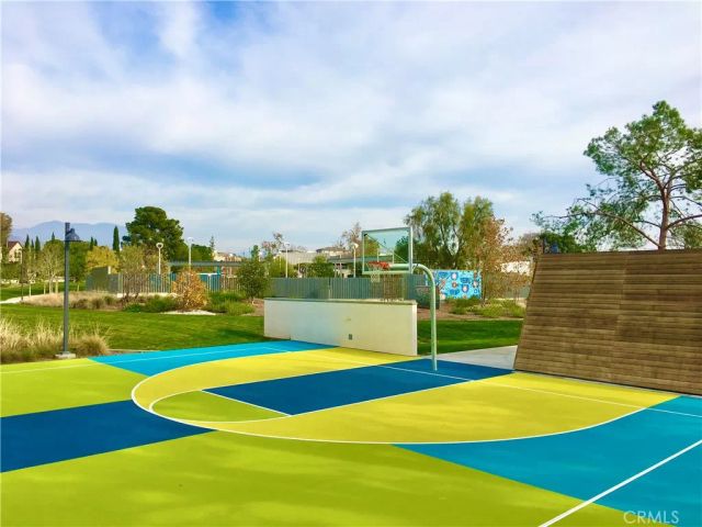 110 Spiral, Irvine, CA 92618