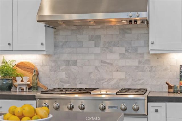 110 Spiral, Irvine, CA 92618