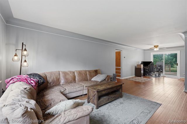 2444 Anders Drive, Waterford, MI 48329