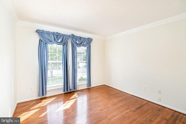 9240 MATTHEW DR, Manassas Park, VA 20111