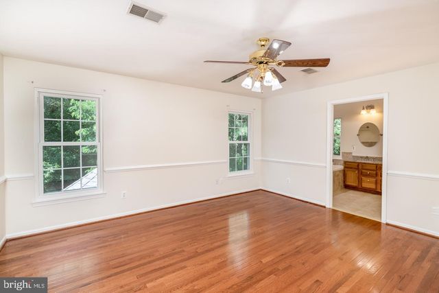 9240 MATTHEW DR, Manassas Park, VA 20111