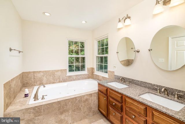 9240 MATTHEW DR, Manassas Park, VA 20111