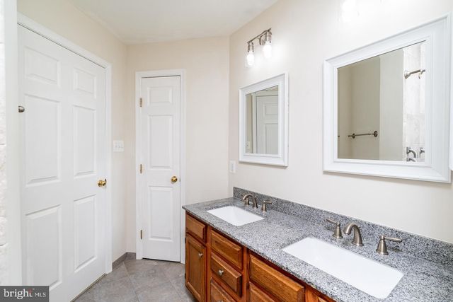 9240 MATTHEW DR, Manassas Park, VA 20111