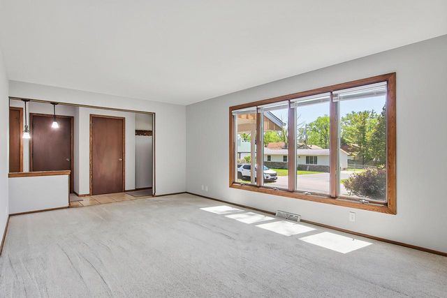 24918 68th STREET, Salem, WI 53168