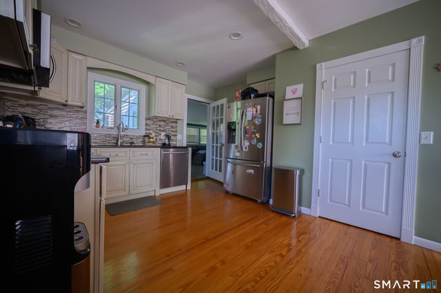 15 Farnam Hill, Bethel, CT 06801