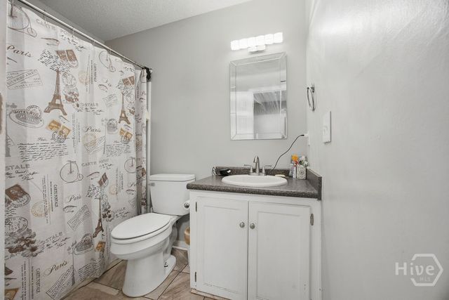 906 Wrenwood Lane, Hinesville, GA 31313