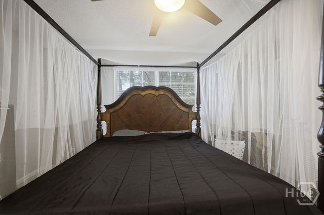 906 Wrenwood Lane, Hinesville, GA 31313