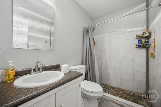 906 Wrenwood Lane, Hinesville, GA 31313