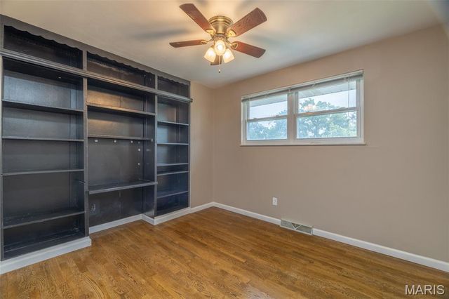 1439 Twin Oaks Drive, Arnold, MO 63010