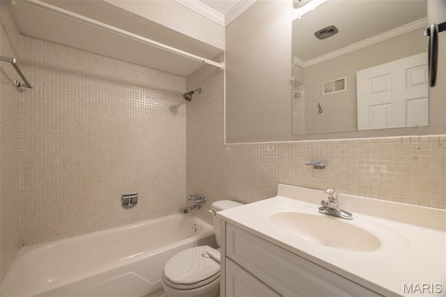 1439 Twin Oaks Drive, Arnold, MO 63010