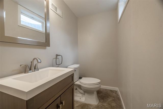 1439 Twin Oaks Drive, Arnold, MO 63010