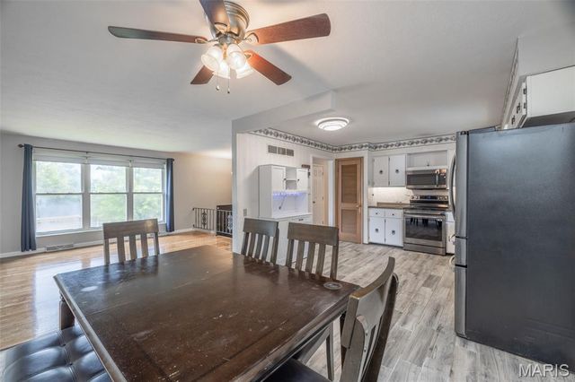 1439 Twin Oaks Drive, Arnold, MO 63010
