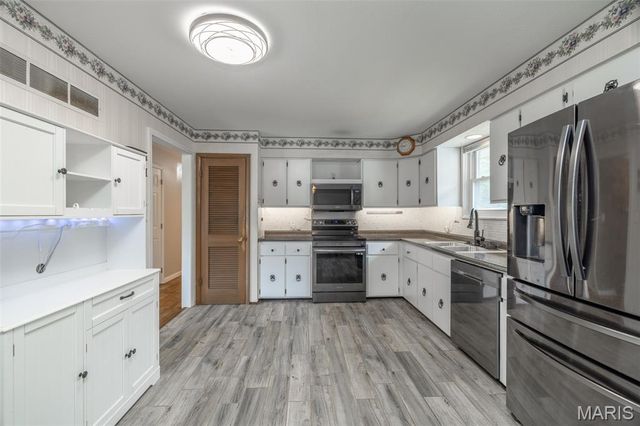 1439 Twin Oaks Drive, Arnold, MO 63010