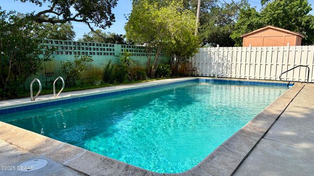 1301 Killian Street, Daytona Beach, FL 32114