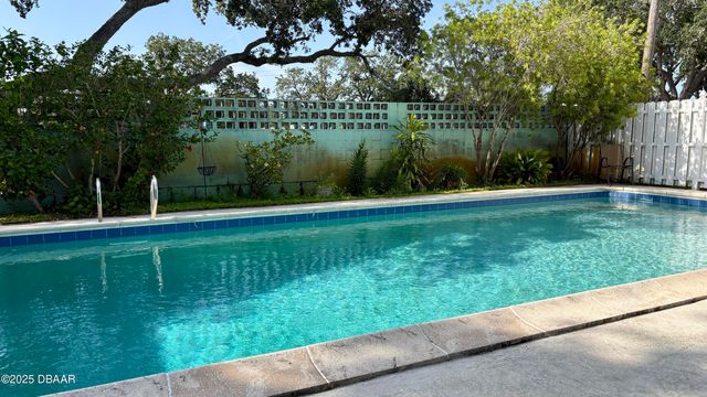 1301 Killian Street, Daytona Beach, FL 32114