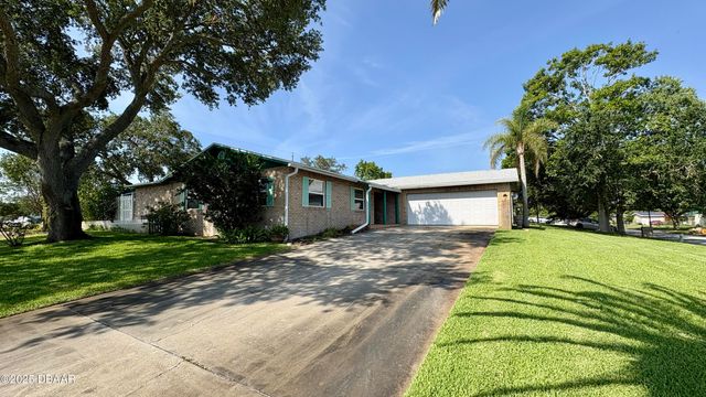 1301 Killian Street, Daytona Beach, FL 32114