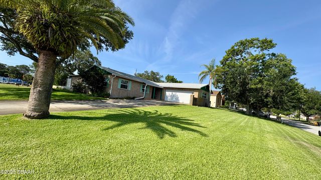 1301 Killian Street, Daytona Beach, FL 32114