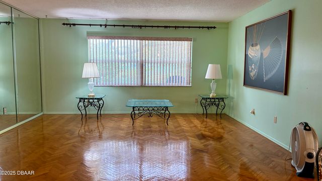 1301 Killian Street, Daytona Beach, FL 32114