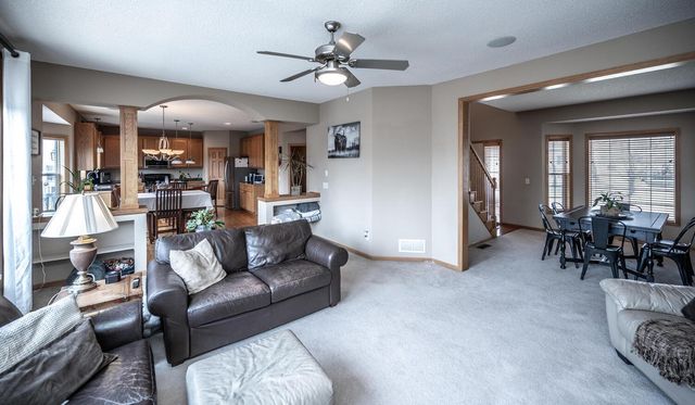 1122 Drew Drive, Woodbury, MN 55129