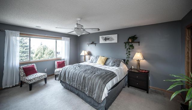 1122 Drew Drive, Woodbury, MN 55129