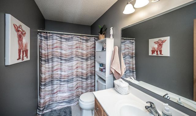 1122 Drew Drive, Woodbury, MN 55129