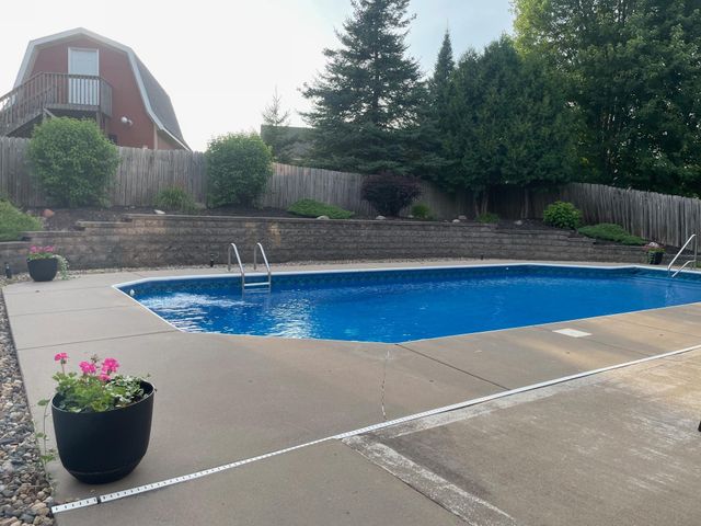 1122 Drew Drive, Woodbury, MN 55129