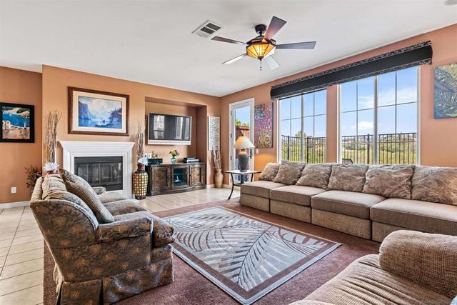 1268 Bellingham Dr., Oceanside, CA 92057