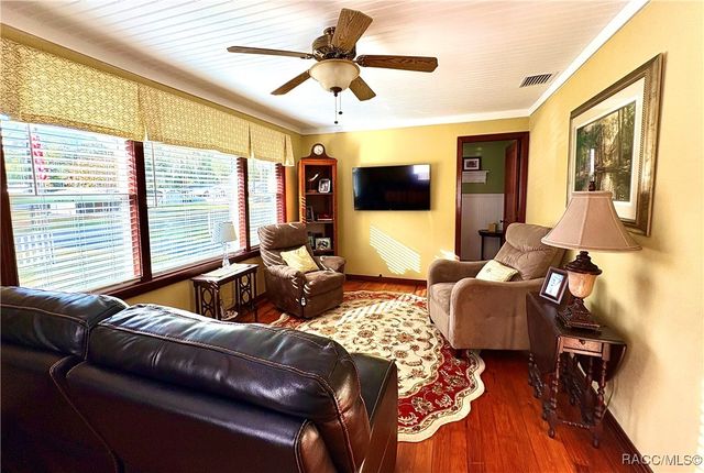 28049 Sewickley Street, Brooksville, FL 34601