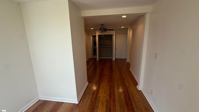 61 Topsail Court, Greenville, SC 29611