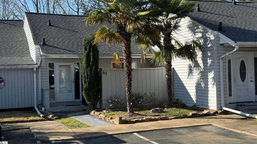 61 Topsail Court, Greenville, SC 29611