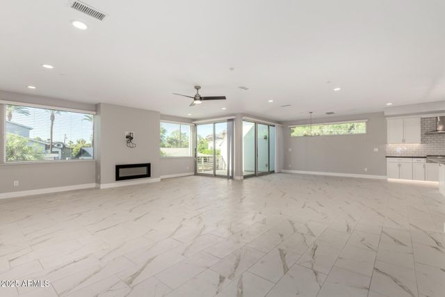 4525 N 40TH Street 4, Phoenix, AZ 85018