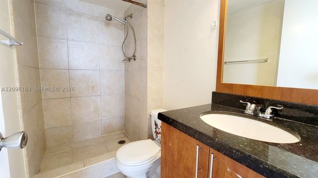 494 NW 165th St Rd C-602, Miami, FL 33169