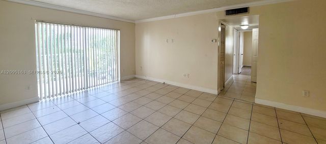 494 NW 165th St Rd C-602, Miami, FL 33169