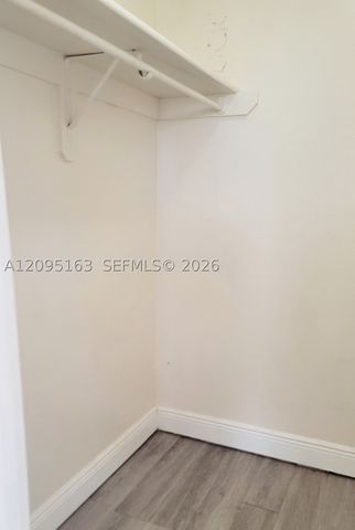 494 NW 165th St Rd C-602, Miami, FL 33169