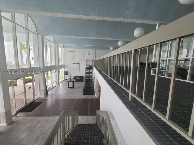 494 NW 165th St Rd C-602, Miami, FL 33169
