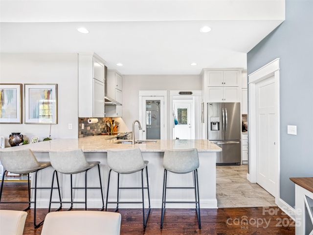 10 Warbler Drive, Fletcher, NC 28732