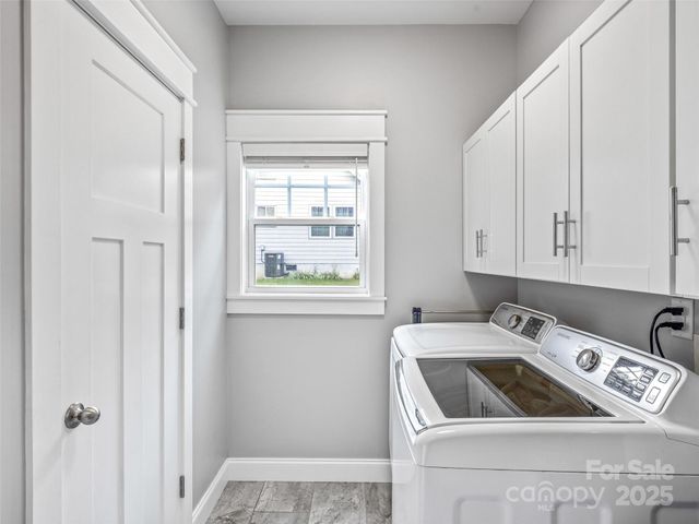 10 Warbler Drive, Fletcher, NC 28732