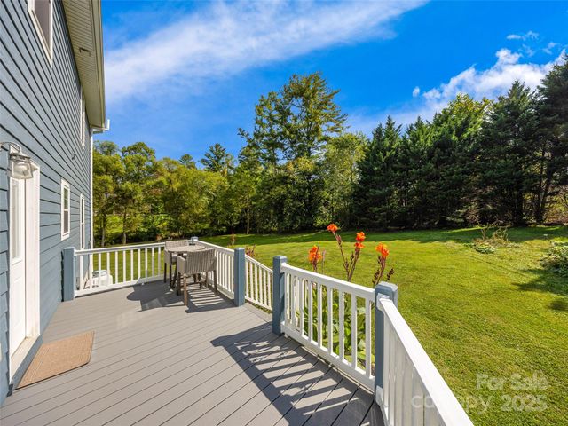 10 Warbler Drive, Fletcher, NC 28732