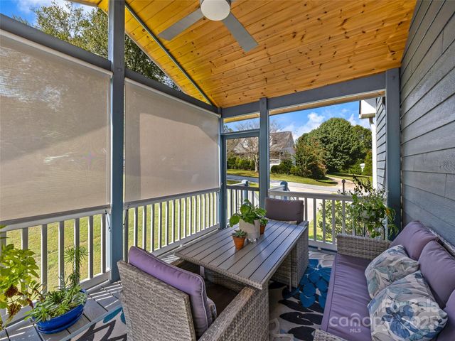 10 Warbler Drive, Fletcher, NC 28732